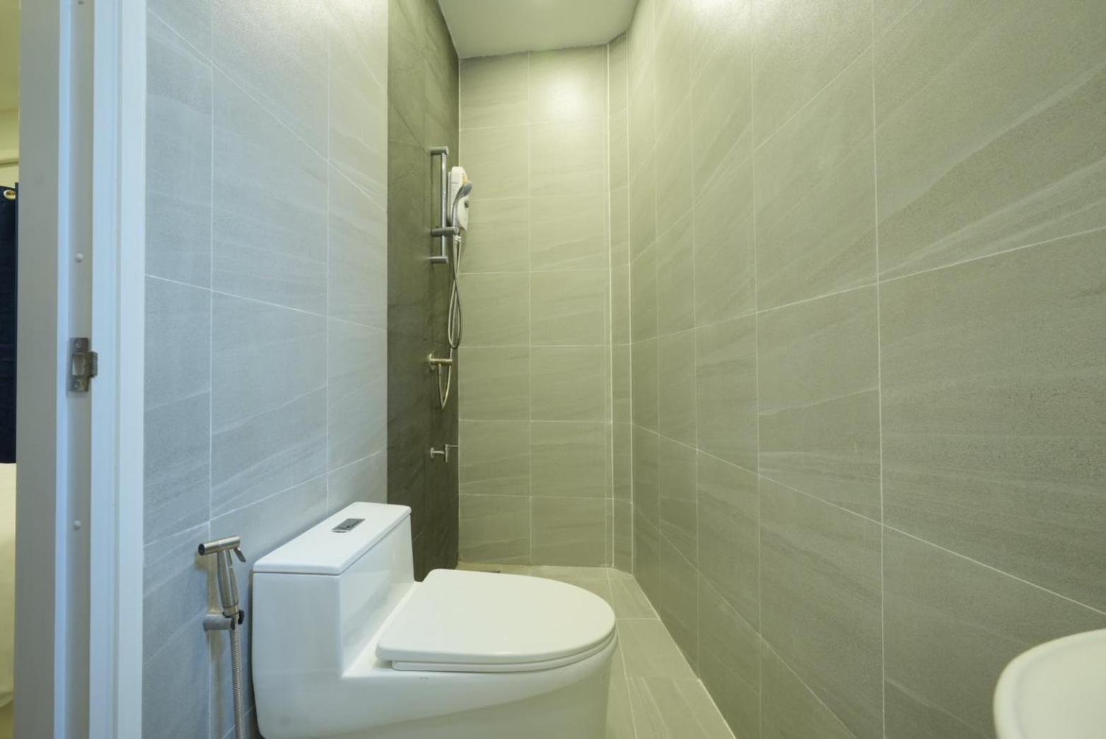 Hidden Dragon Yaowarat Road X Apartment Bangkok Bagian luar foto