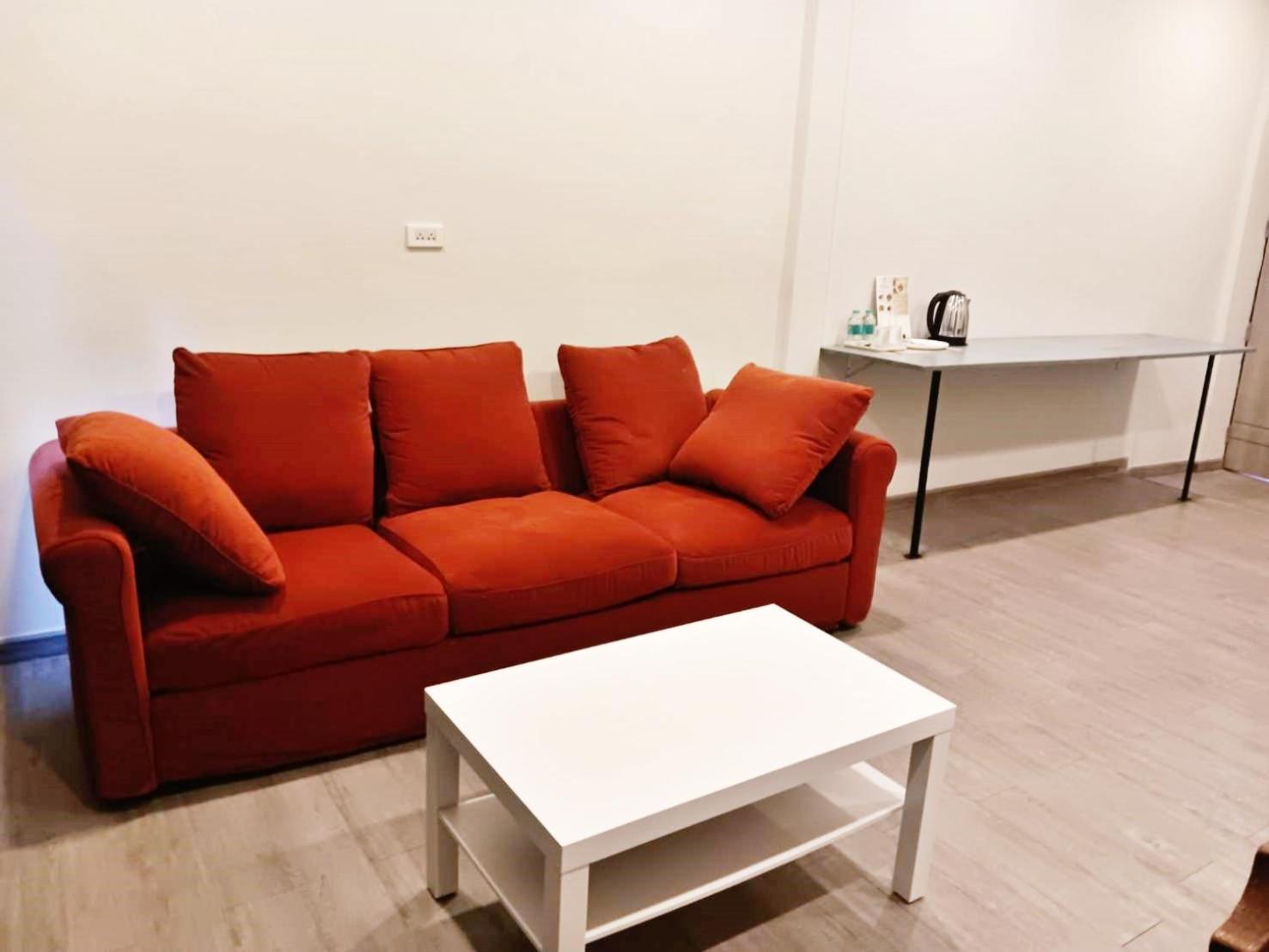 Hidden Dragon Yaowarat Road X Apartment Bangkok Bagian luar foto