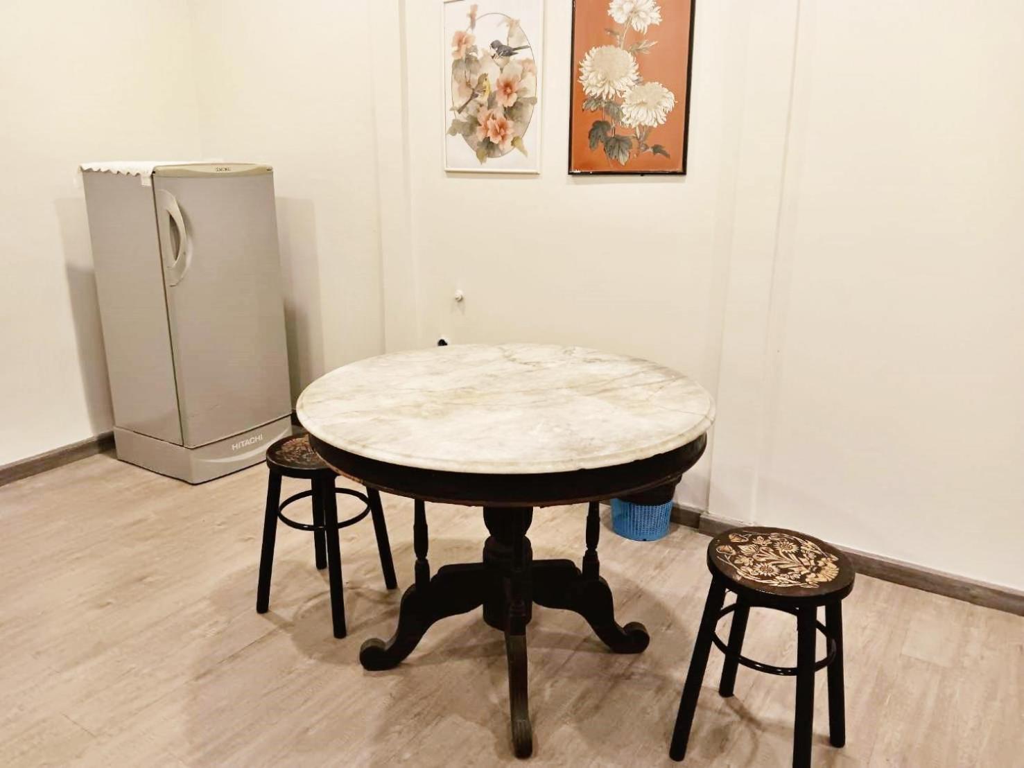 Hidden Dragon Yaowarat Road X Apartment Bangkok Bagian luar foto